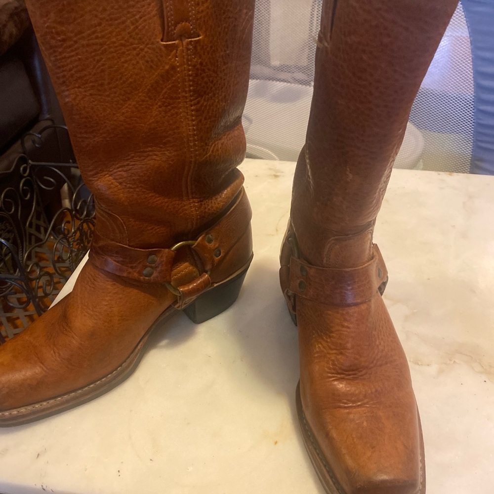 Vintage Women’s 12R Harness Frye boot